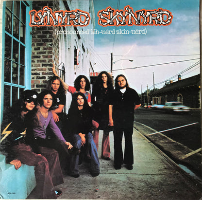 Lynyrd Skynyrd - (Pronounced 'Lĕh-'nérd 'Skin-'nérd)